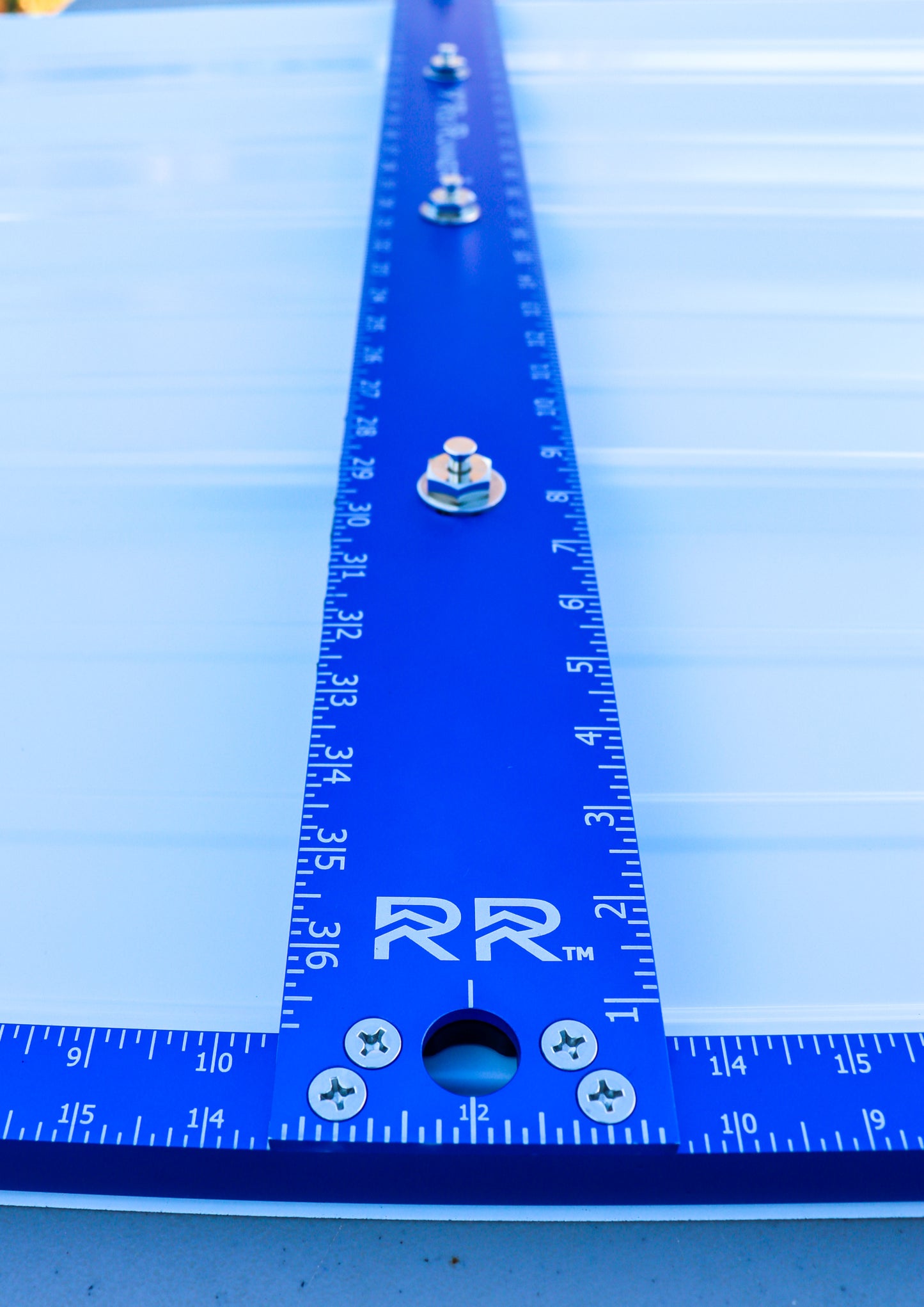 RIB RUNNER® METAL ROOFING AND SIDING TOOL